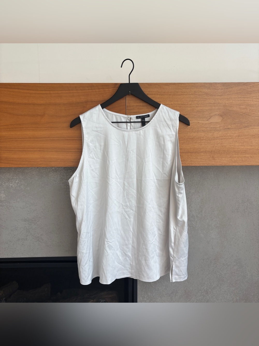NWOT Eileen Fisher Satin Round Neck Tank in Bone, Size XL